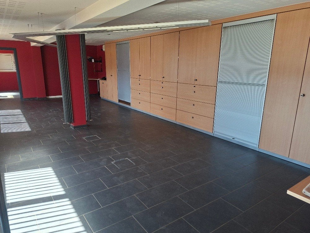 kantoor, praktijk ruimtes modulair te huur Leopoldsburg, 83 m², Huur, Kantoorruimte