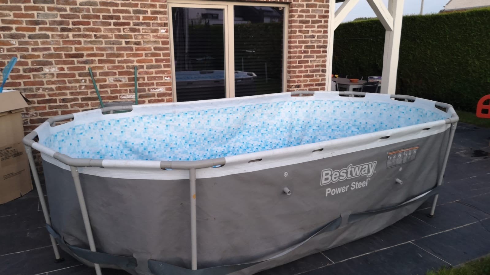 Bestway Zwembad + Toebehoren, Tuin en Terras, Zwembaden, Ophalen, Ovaal