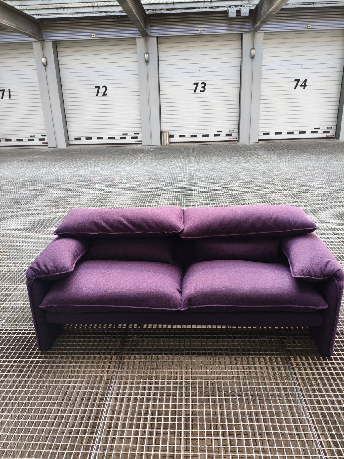 cassina Maralunga 40 2.5 zits met lende kussens aubergine, Huis en Inrichting, 150 tot 200 cm, Driepersoons, 75 tot 100 cm, Ophalen of Verzenden