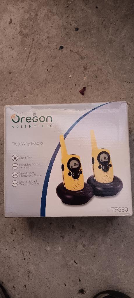 walkie talkie Oregon Scientific TP380, Enlèvement, Comme neuf, 5 à 15 km, Talkie-walkie ou Walkie-talkie
