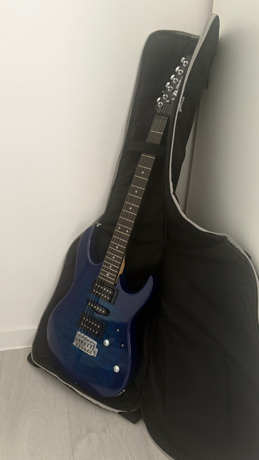 Ibanez Grx7OQa-Tbb Transparent Blue Burst Grx Gio, Musique & Instruments, Instruments à corde | Guitares | Électriques, Enlèvement