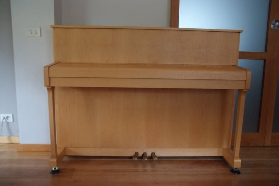 Yamaha P110N E295074, Muziek en Instrumenten, Ophalen of Verzenden, Zo goed als nieuw, Bruin, Piano