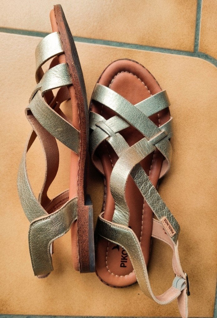 Pikolinos sandalen goudkleurig maat 38, Ophalen, Overige kleuren, Nieuw, Pikolinos