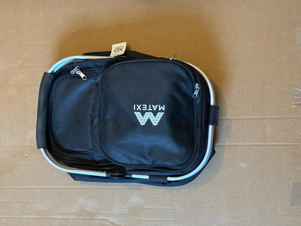panier sac pique nique NEUF  matexi  garni  valeur 50 euros, Hobby & Loisirs créatifs, Paniers de pique-nique, Enlèvement ou Envoi