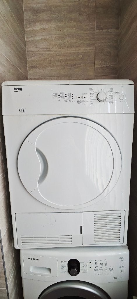 Séchoir, 6 à 8 kg, Enlèvement, Utilisé, À condensation
