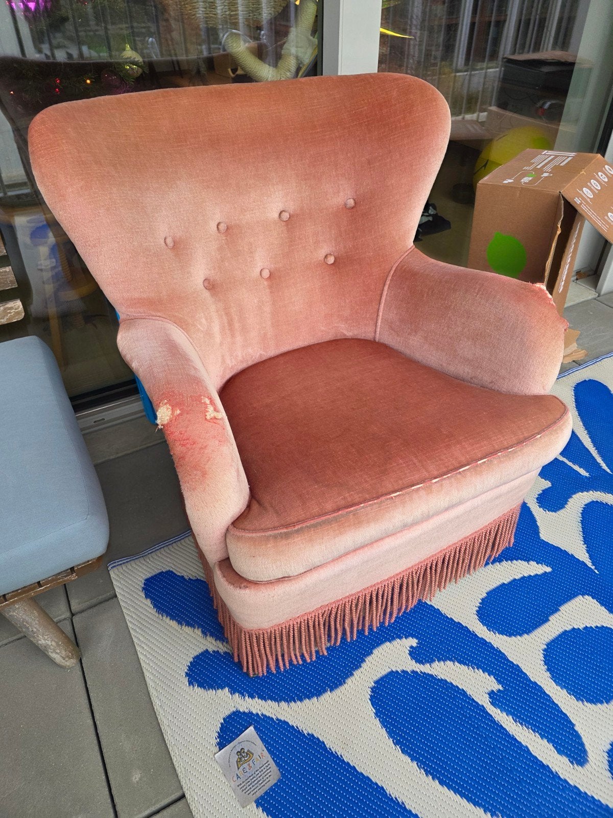 Fauteuil vintage, Enlèvement