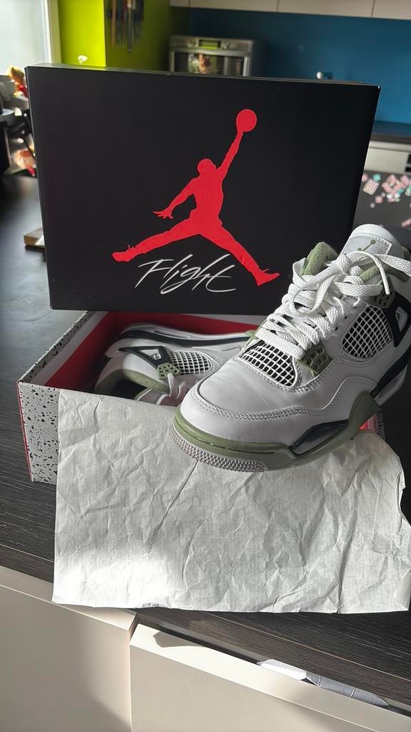 Paire de chaussures nike, Ophalen, Zo goed als nieuw, Schoenen
