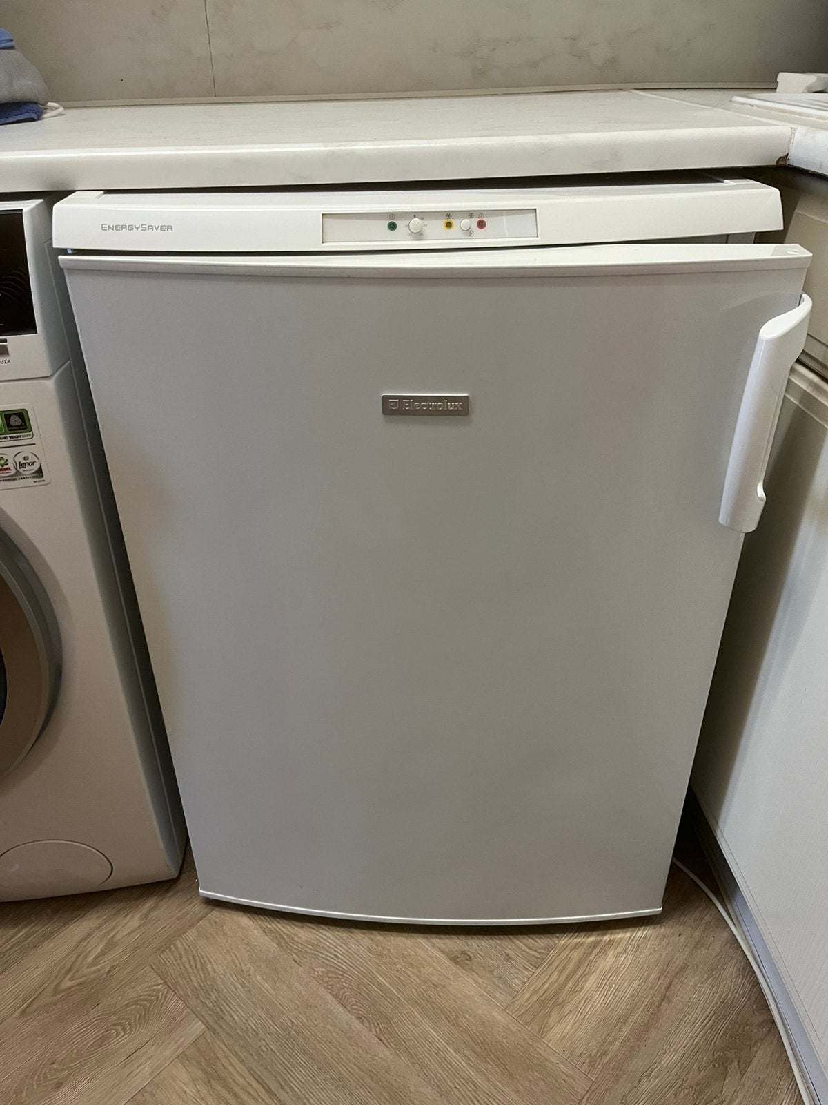 Electrolux diepvries tafelmodel, Elektronische apparatuur, Vriezers en Diepvrieskisten, Minder dan 85 cm, Minder dan 60 cm, Zo goed als nieuw