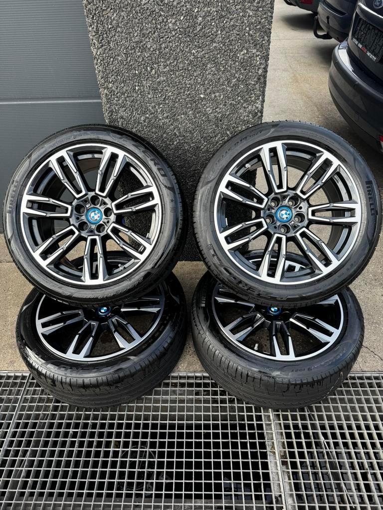 BMW SET 245/45 R19 PIRELLI, Pneus et Jantes, 245 mm, Pneus été, 19 pouces