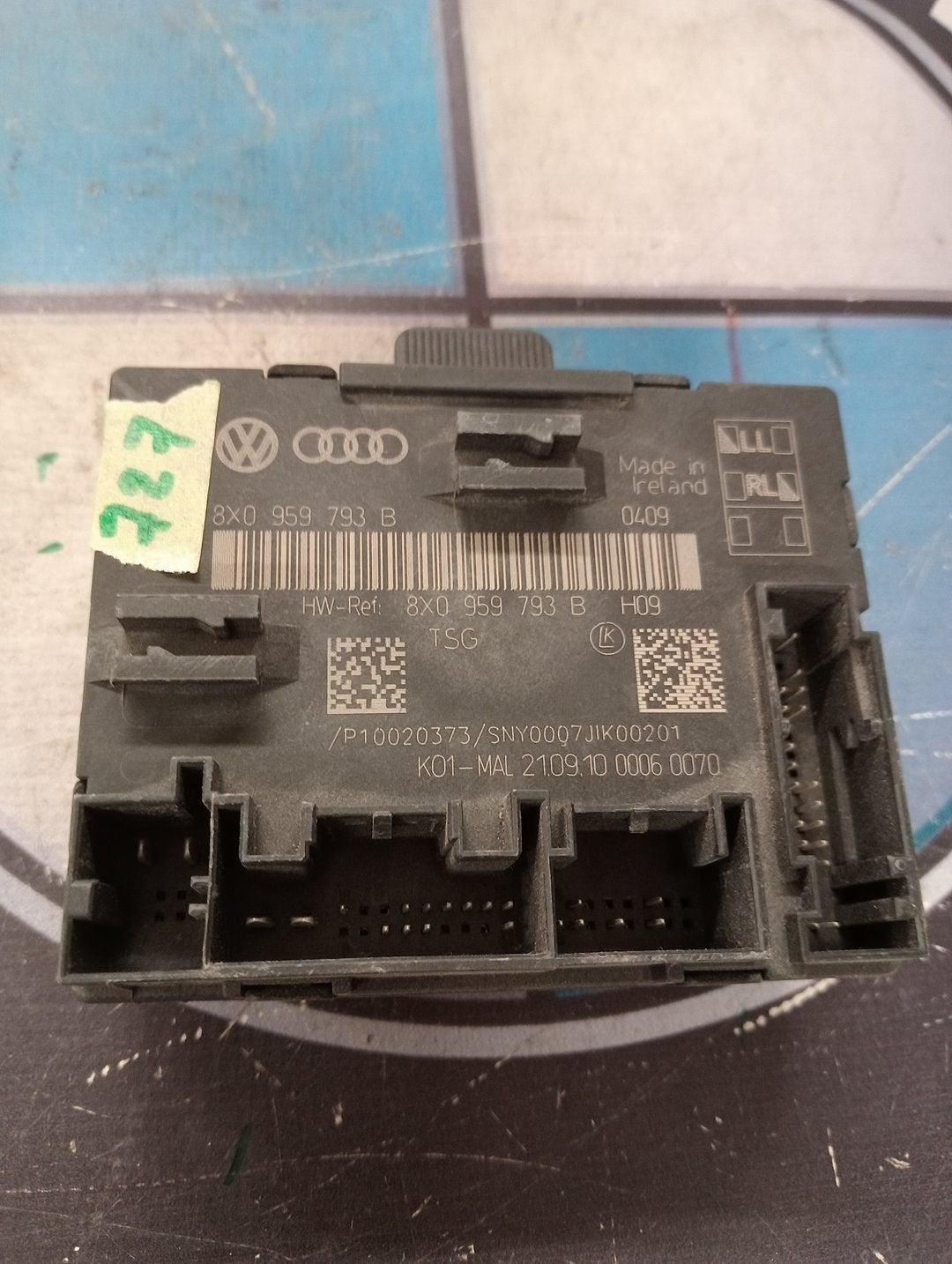 Centrale Deurvergrendelings Module LV Audi A1 8X0959793B, Utilisé, -, -, Enlèvement ou Envoi