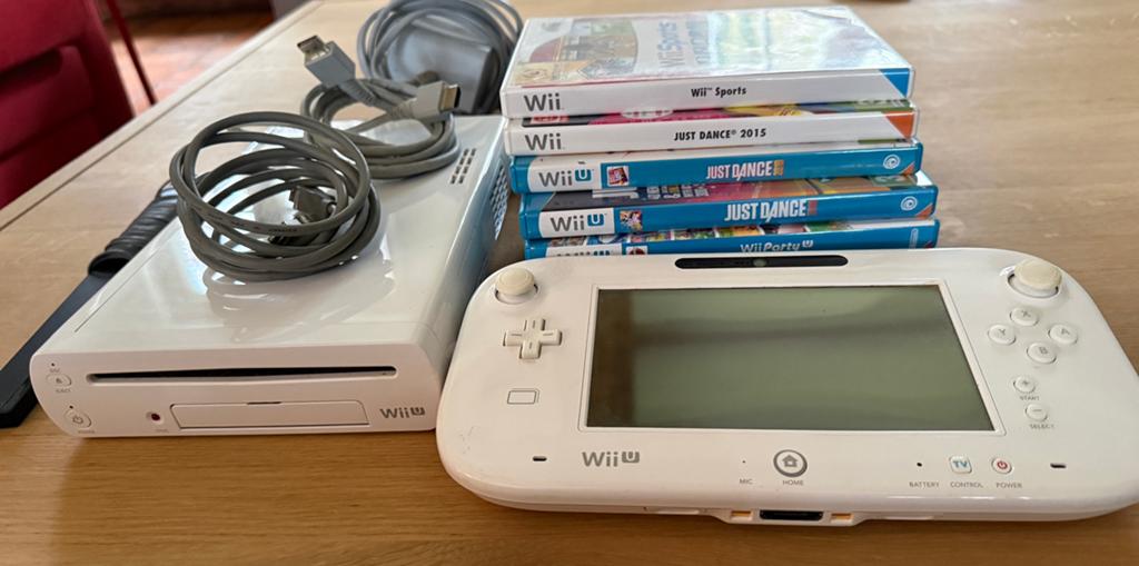 Wii U Console 8Gb Wit + Gamepad (Wii U spelcomputer), Games en Spelcomputers, Spelcomputers | Nintendo Wii U, Ophalen, Gebruikt