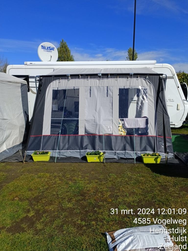 Mooie voortent dorema Mistral xl, Ophalen, Dorema