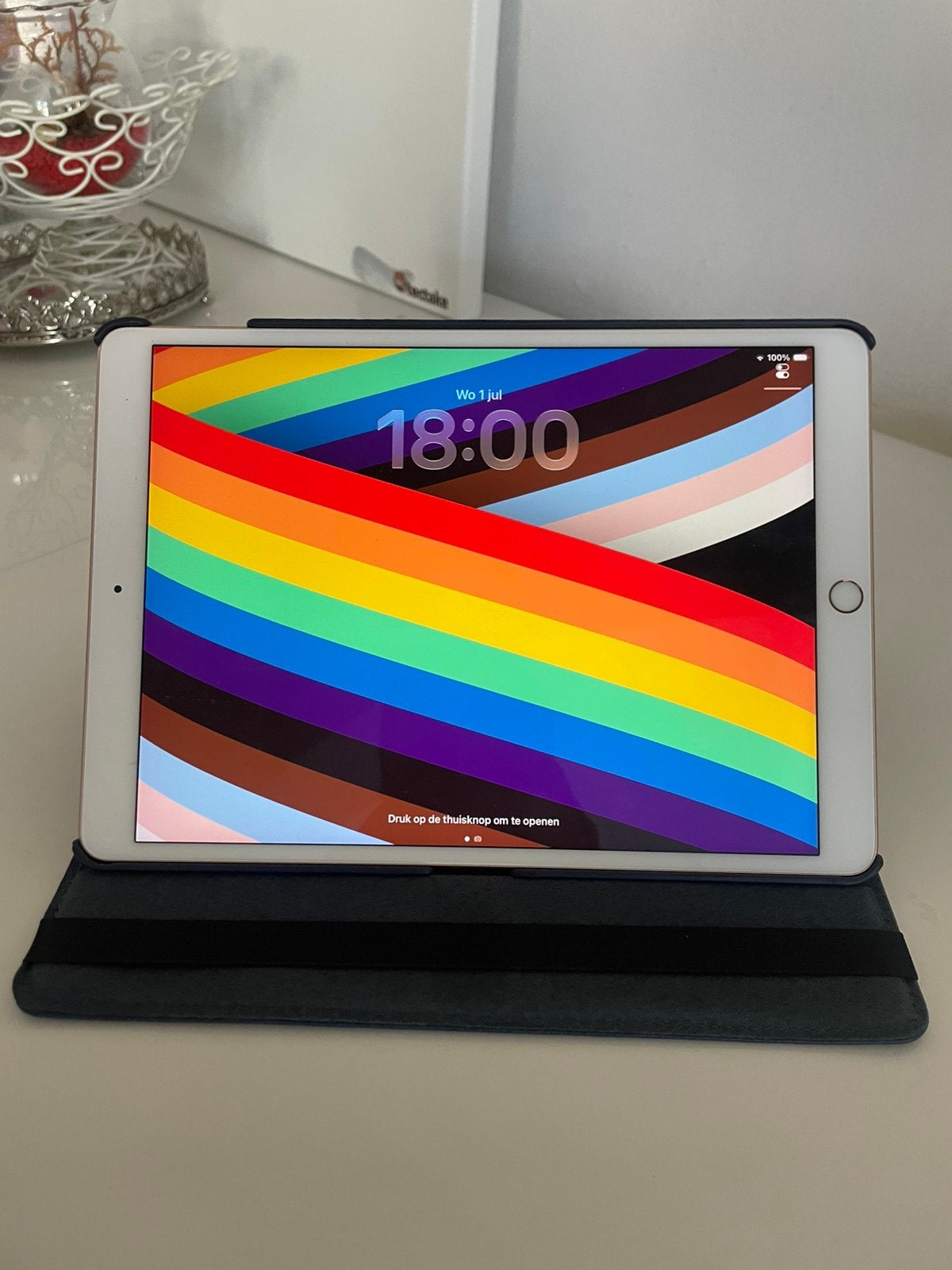 Apple ipad air3 . 64gb ios 26.5 in goede staat, Computers en Software, Android Tablets, Zo goed als nieuw, Ophalen