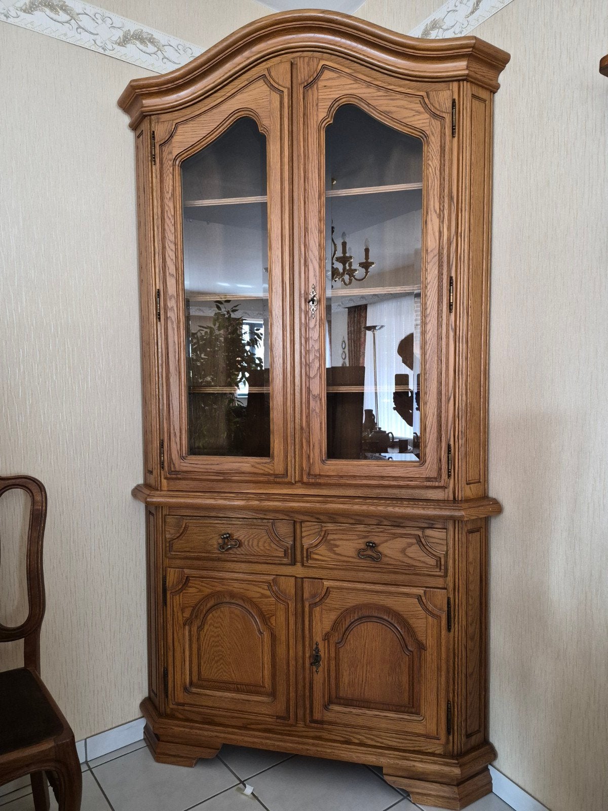Massief eiken hoekkast / vitrinekast, Huis en Inrichting, Ophalen, Eikenhout