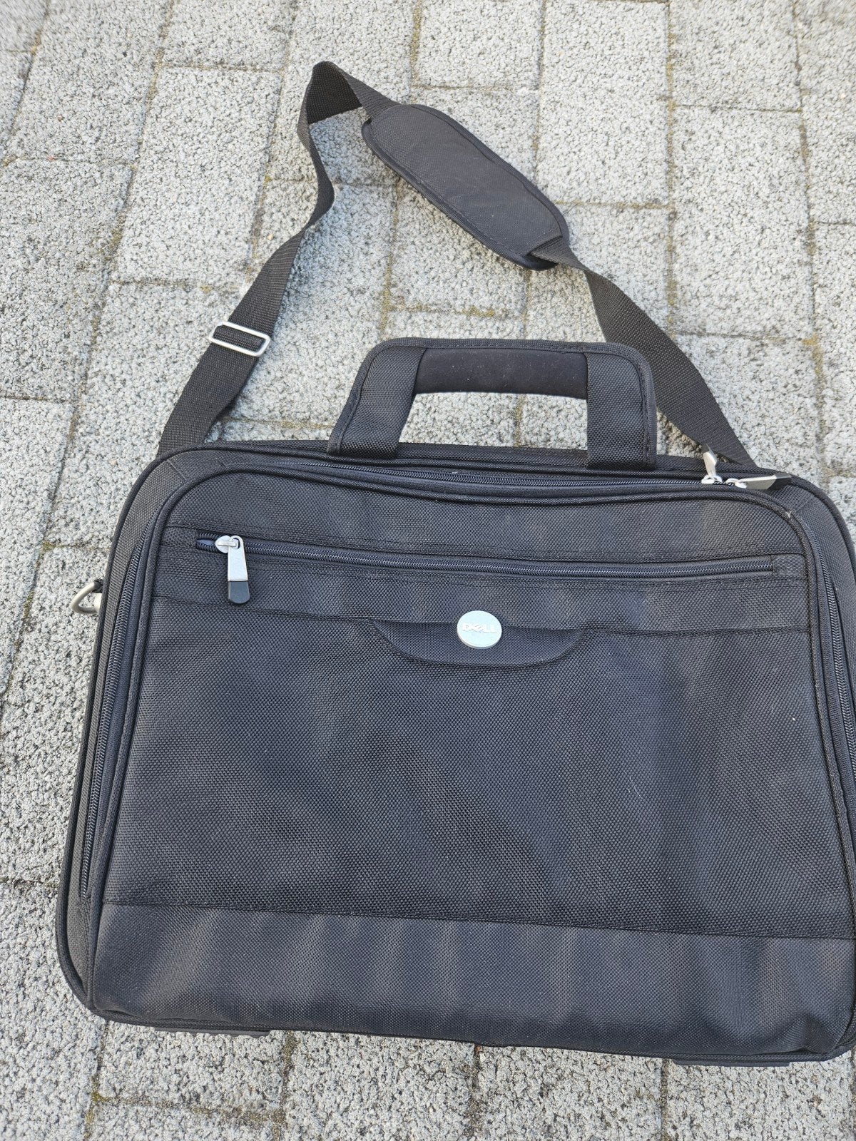 Laptoptas Dell
In zeer goede staat.
Mvg, Computers en Software, Ophalen of Verzenden, Dell
