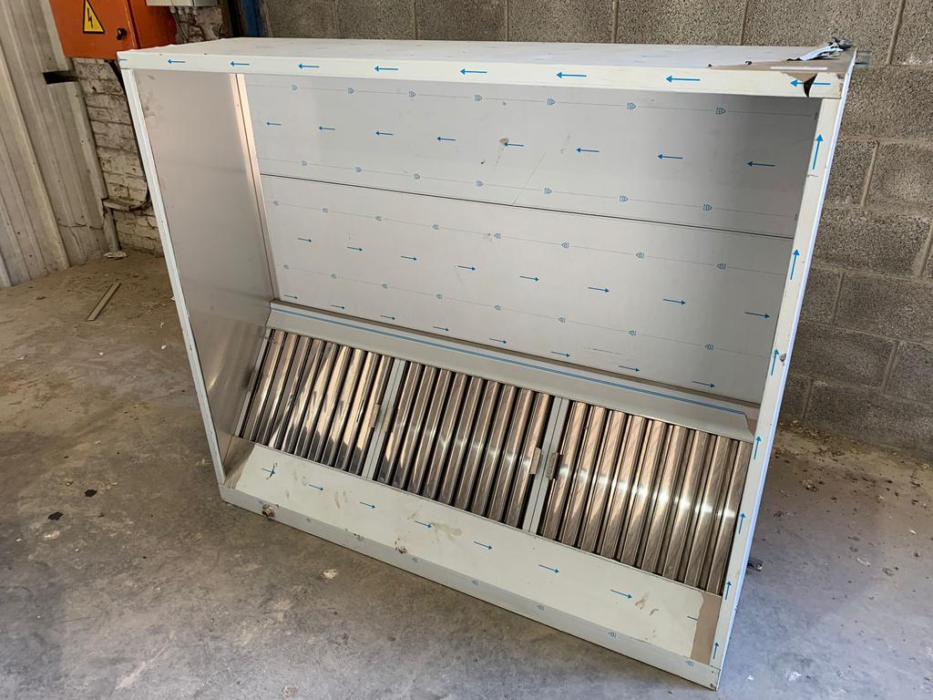 Hotte en inox pour restaurant 1m50/1m30 France Air, Enlèvement