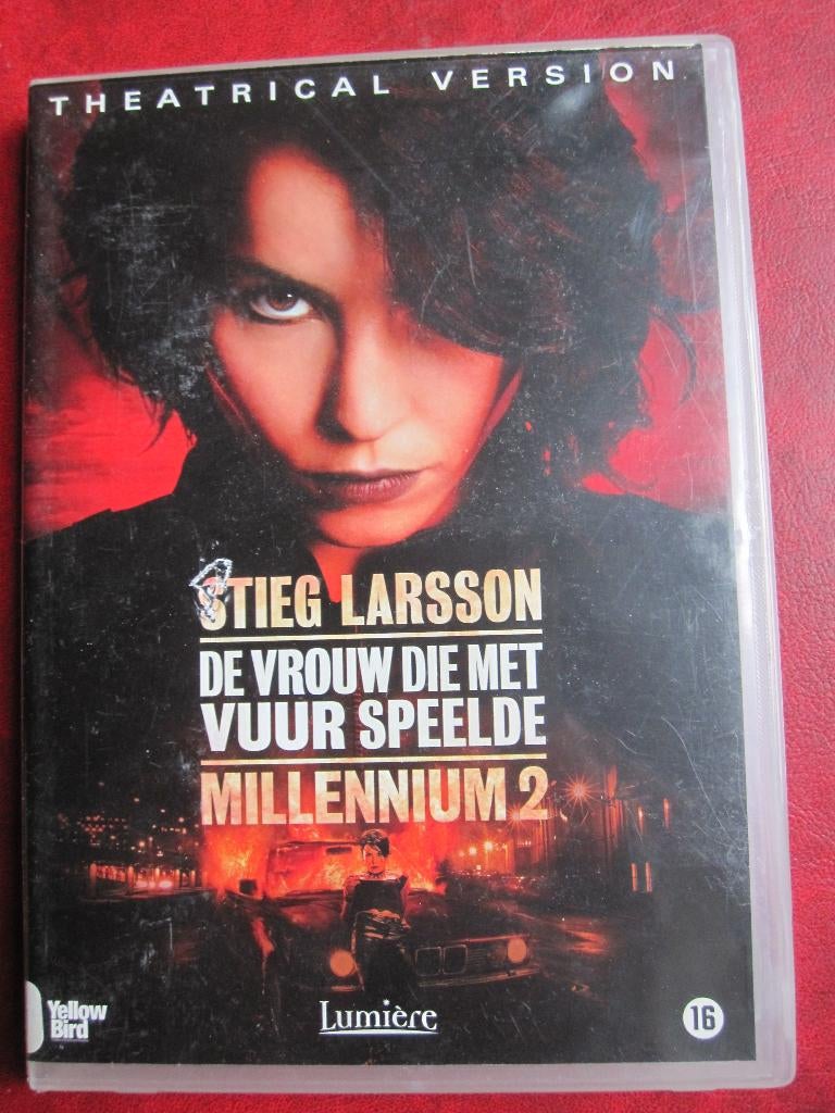 Millennium 2 - La femme qui jouait avec le feu (2009), À partir de 16 ans, Enlèvement ou Envoi, Comme neuf, Thriller d'action