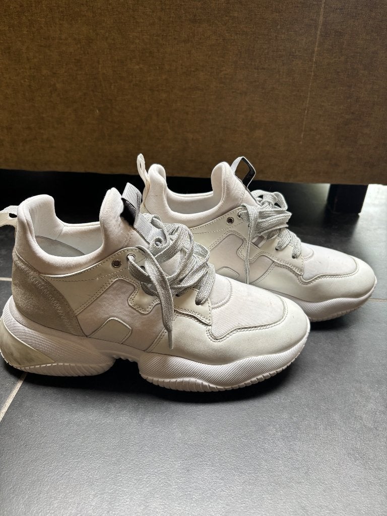 Hogan sneakers  maat 39, Sneakers et Baskets, Comme neuf, Hogan, Enlèvement