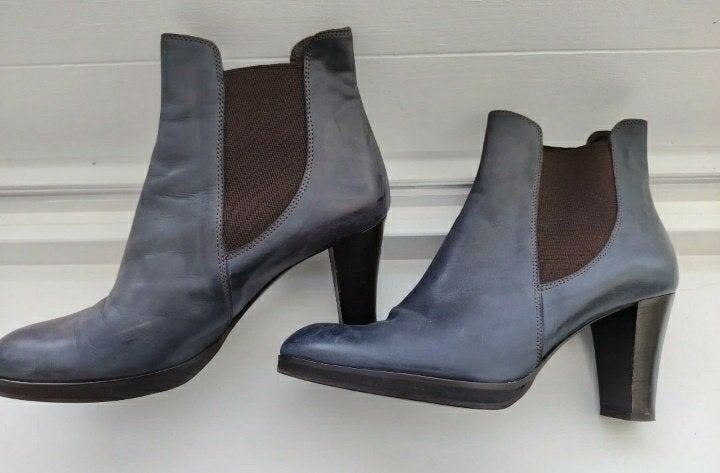 Bottines à talons en cuir dames Taille 40 bleue foncées, Enlèvement, Boots et Botinnes, Porté, Bleu