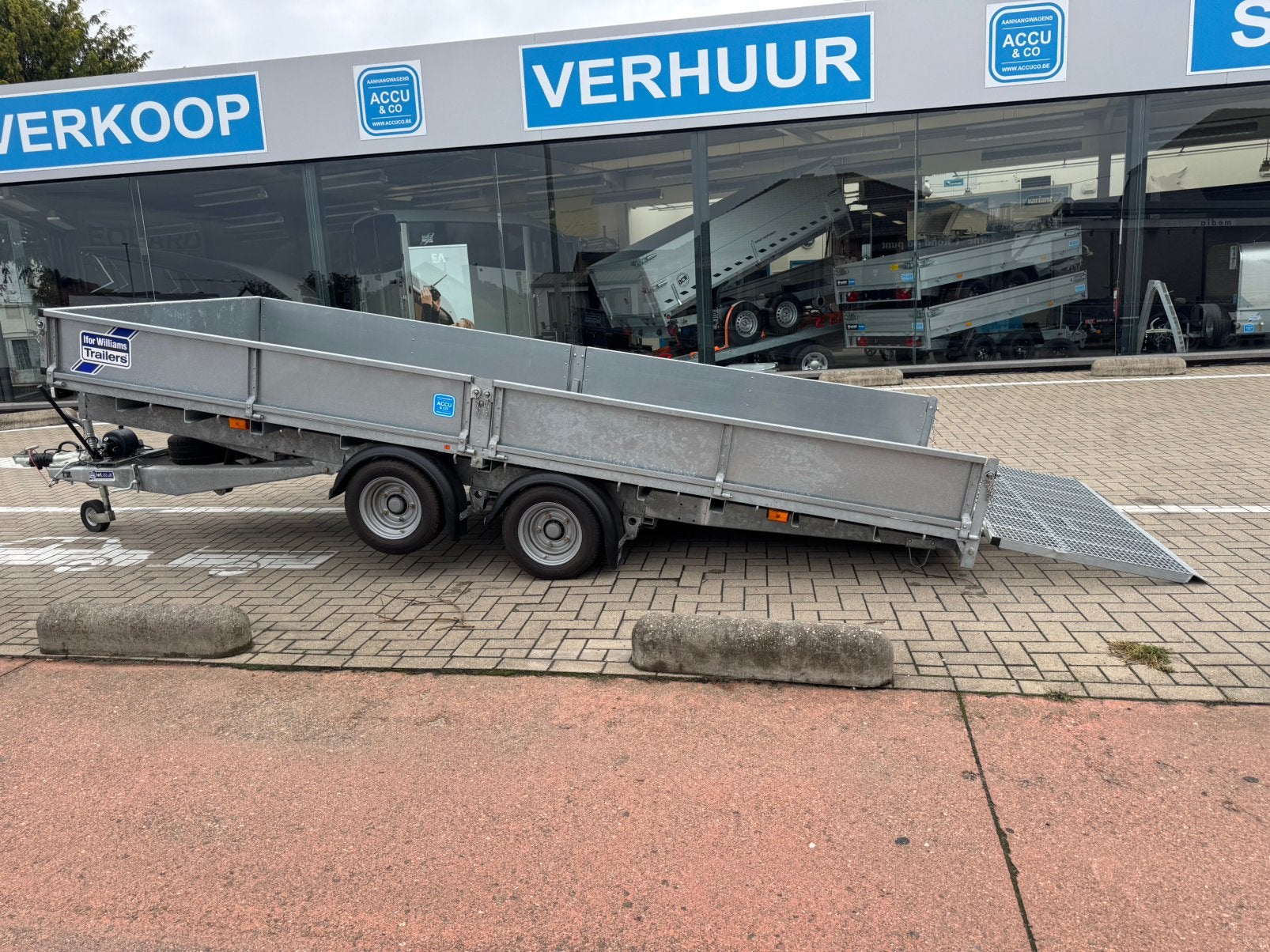 Ifor Williams CT166 kantelbare plateau 4m77 x 1m95, Doe-het-zelf en Bouw, Metalen, Ophalen, Zo goed als nieuw