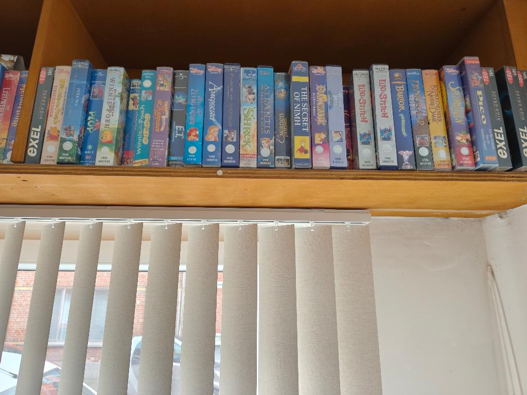 Set Disney videos, Cd's en Dvd's, VHS | Kinderen en Jeugd, Ophalen, Gebruikt, Tekenfilm, Alle leeftijden