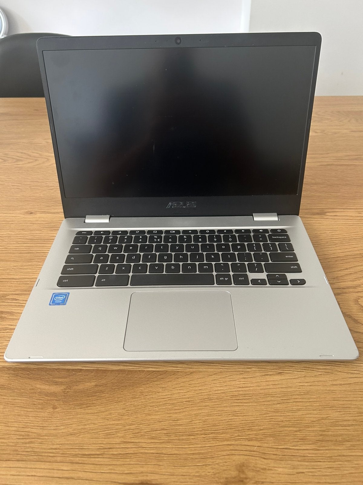 ASUS Chromebook (C423NA-EB0239) – zeer goede staat, Computers en Software, Ophalen, 14 inch, 8 GB, Zo goed als nieuw