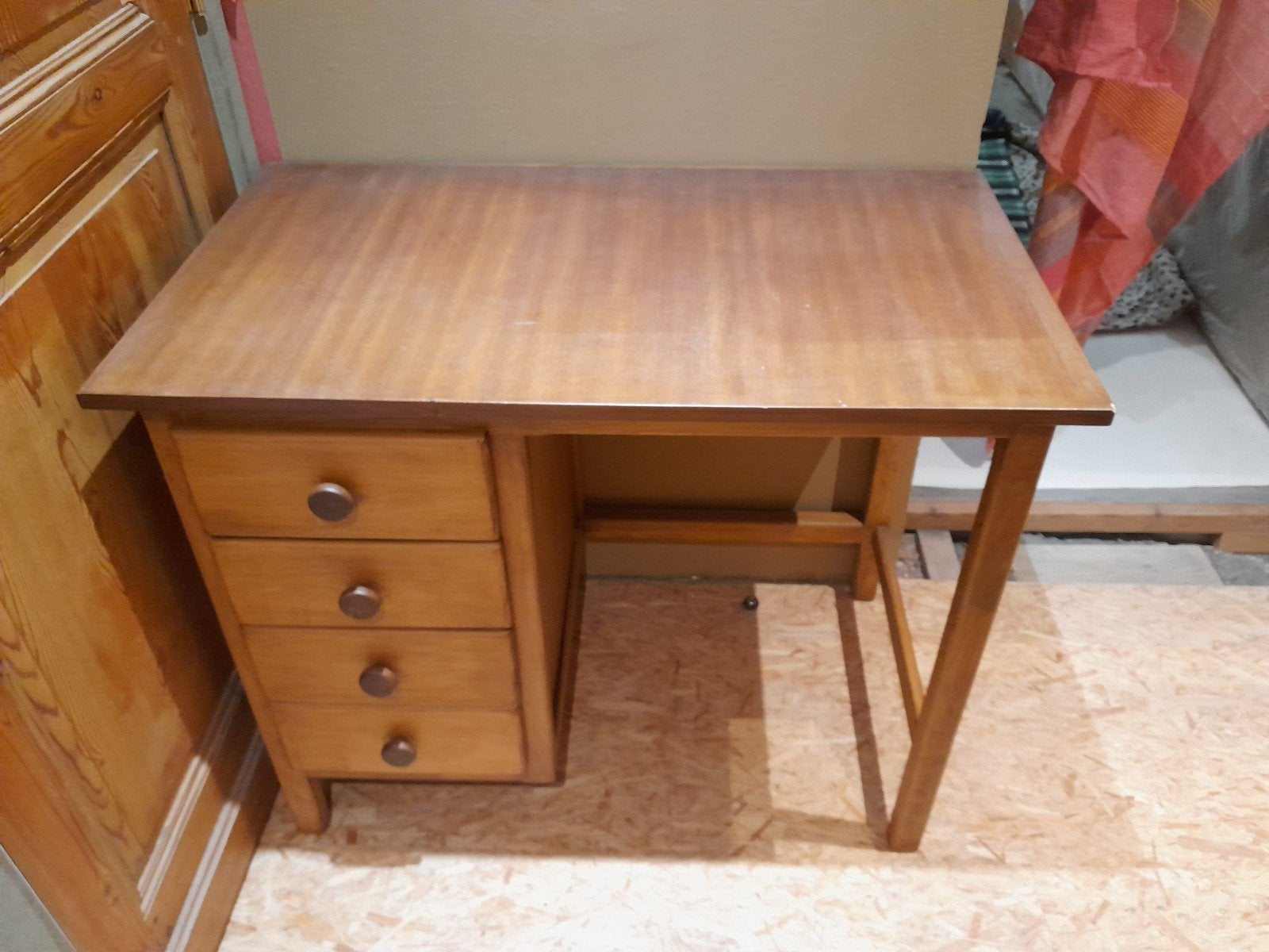 Petit bureau fait main, Maison & Meubles, Bureaux, Enlèvement, Bois
