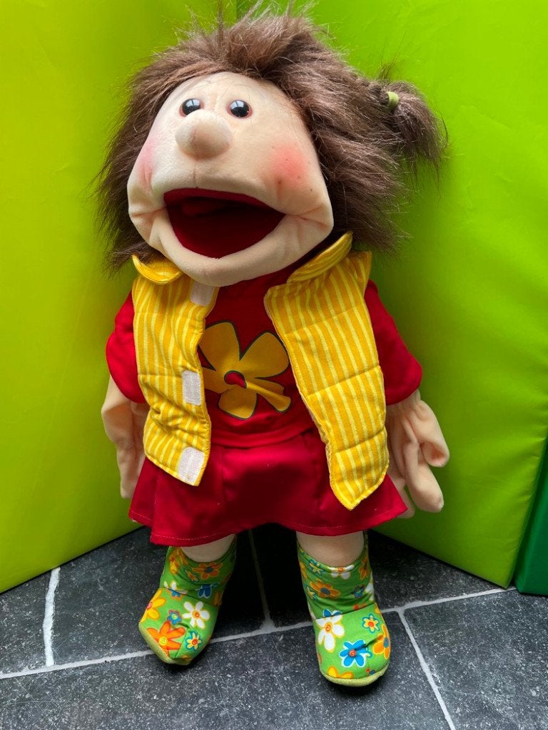 living puppet Lene 65cm, Enfants & Bébés, Jouets | Peluches, Enlèvement ou Envoi