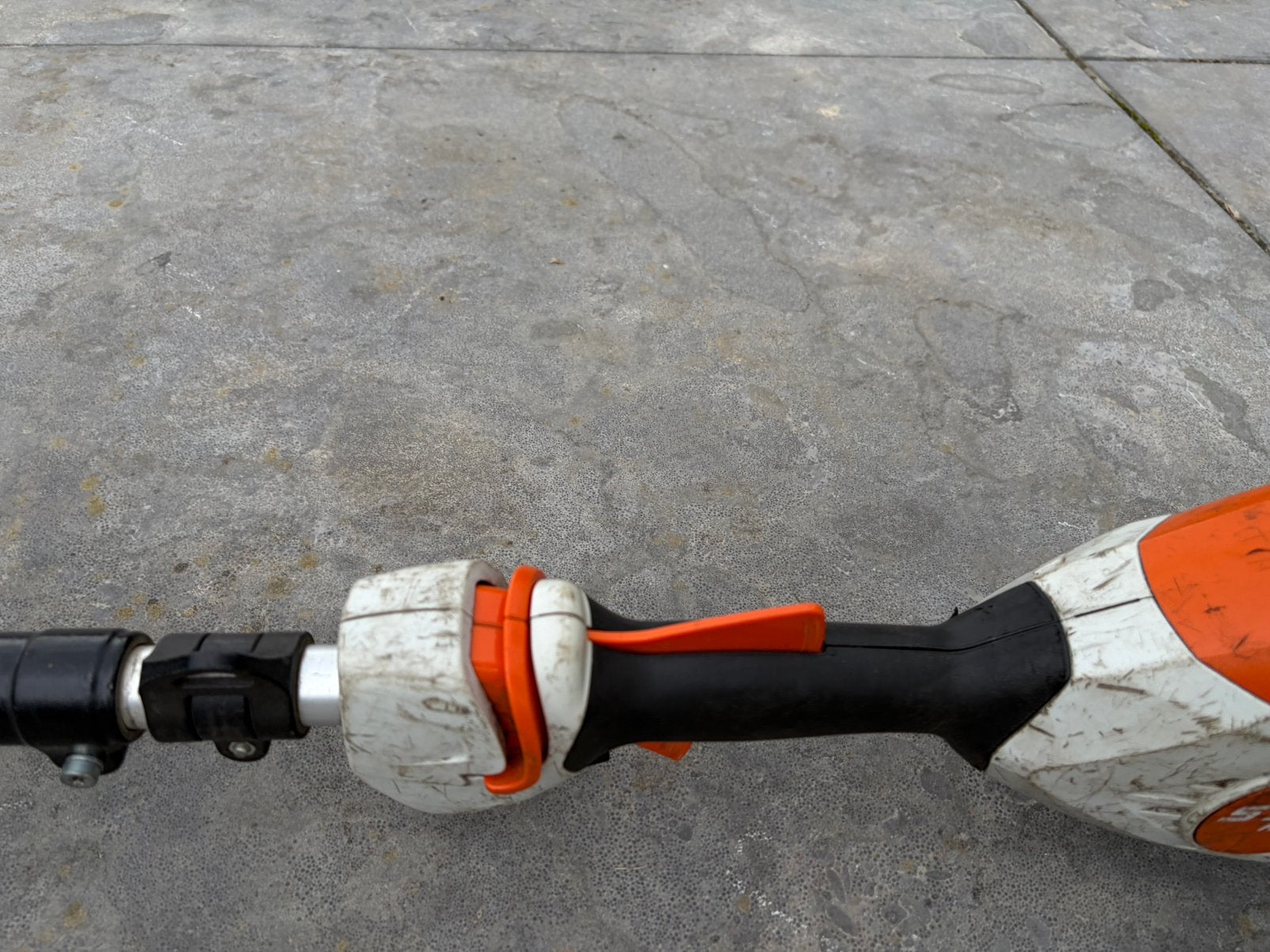 Taille-haie sans fil Stihl HLA 86 (2024), Enlèvement ou Envoi, Utilisé, Batterie