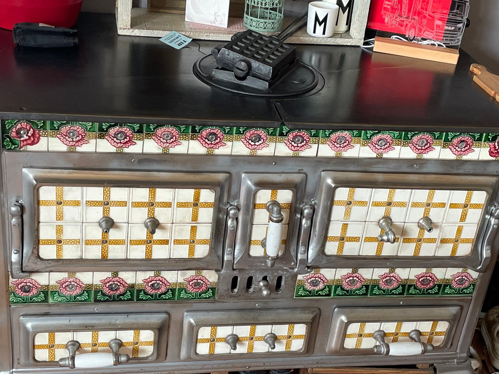 Antiek houtgestookt keukenfornuis met originele tegels, Antiek en Kunst, Curiosa en Brocante, Ophalen