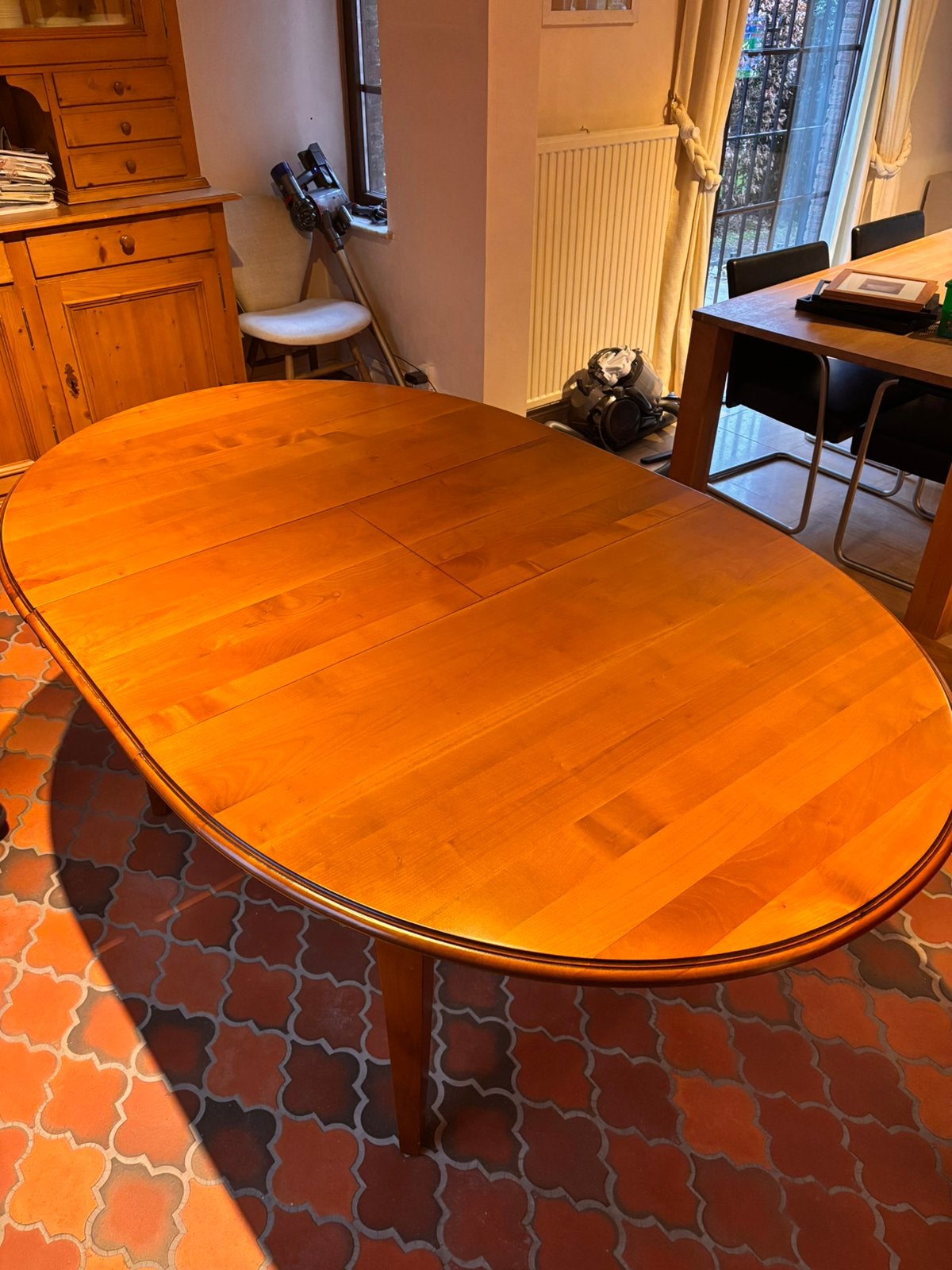 Eettafel in kersenhout, 150 à 200 cm, Cinq personnes ou plus, Cerisier, Comme neuf