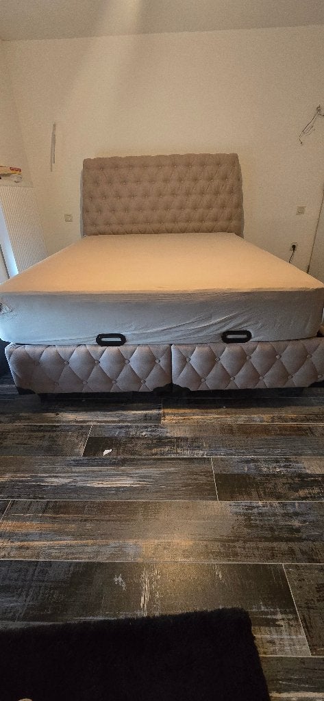 Bed, Tissu, Beige, Vintage, Comme neuf