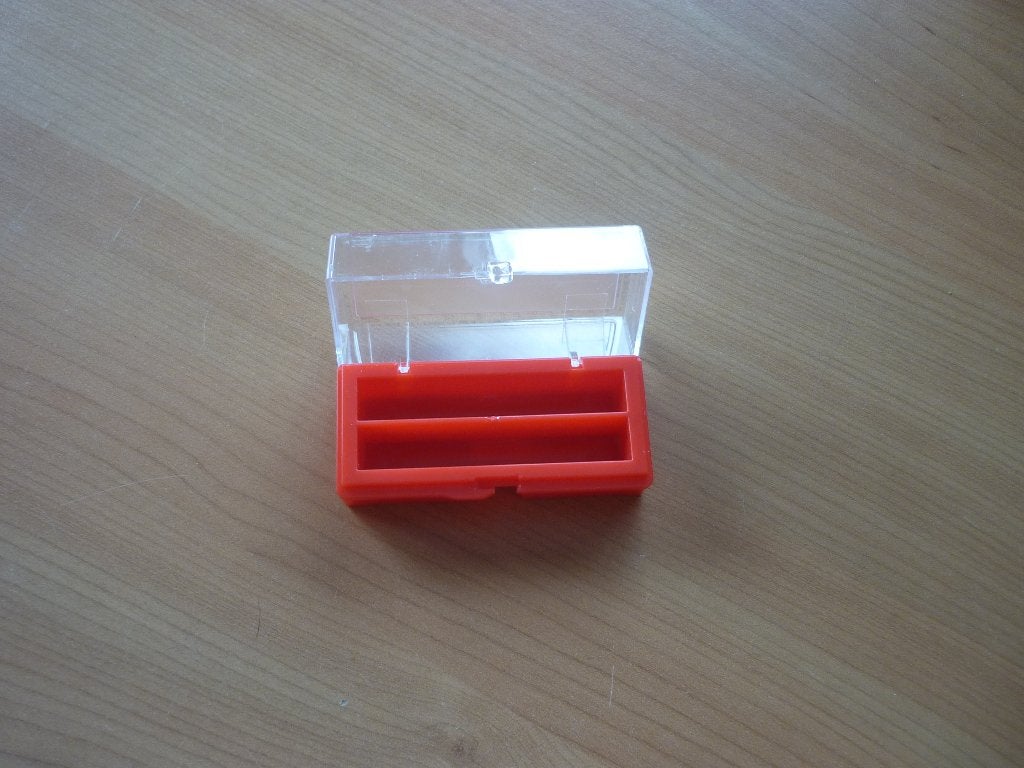 Gratis Hardkunststof doosje, 7,5x3x3 cm, Hobby & Loisirs créatifs, Bricolage, Enlèvement