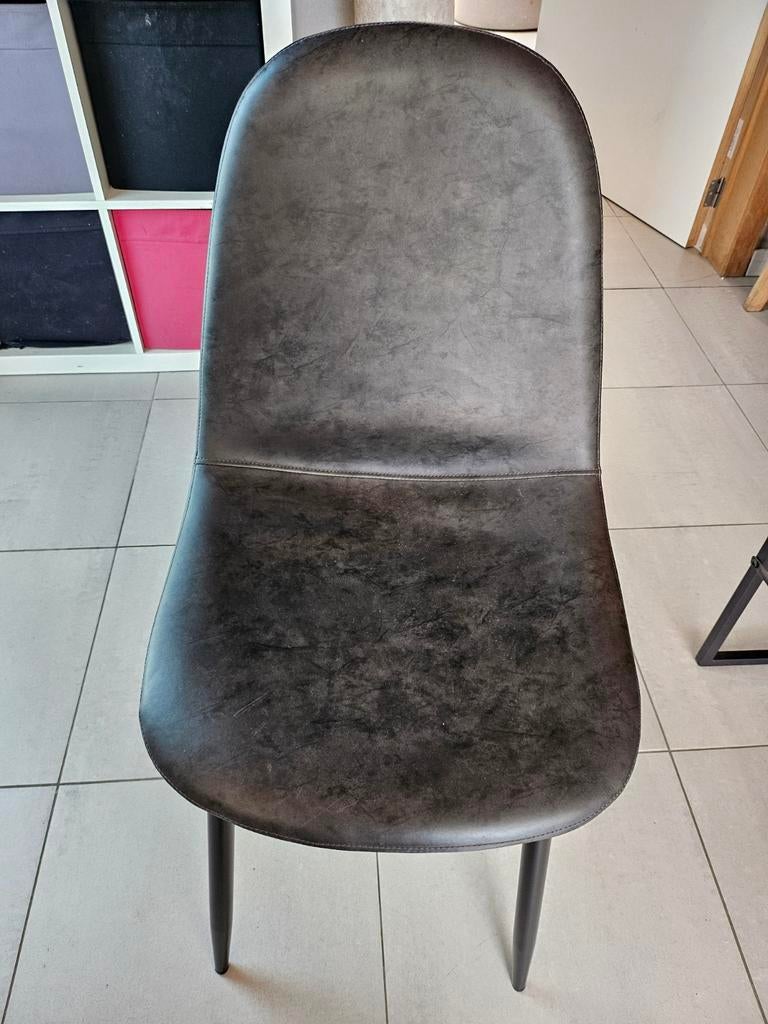 Chaise, Huis en Inrichting, Stoelen, Ophalen, Zo goed als nieuw, Grijs, Eén