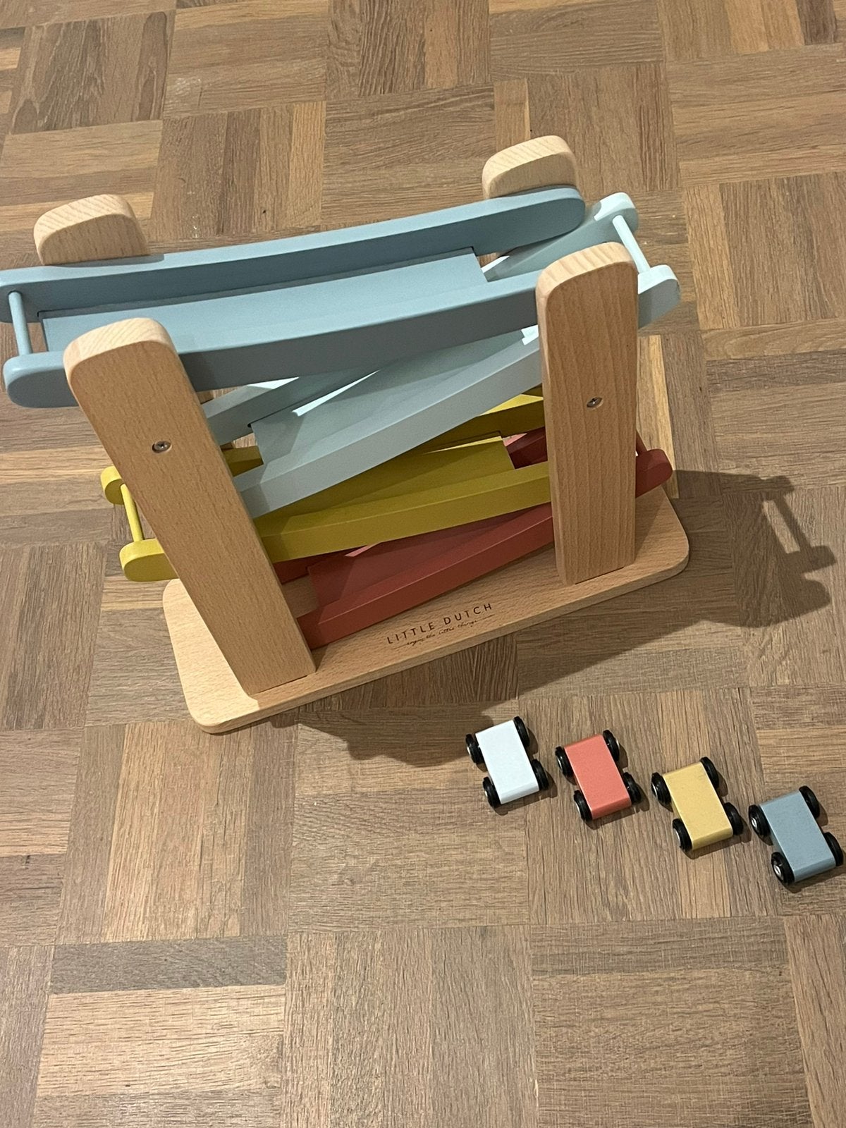 Little Dutch - Houten autobaan, Kinderen en Baby's, Ophalen, Zo goed als nieuw