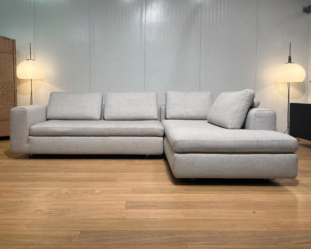 Nieuwstaat Design on Stock Vilaz Hoekbank - NP €9.500, Huis en Inrichting, Zetels | Zetels, 250 tot 300 cm, Design Bank Bankstel Zetel Hoekbank Design on Stock