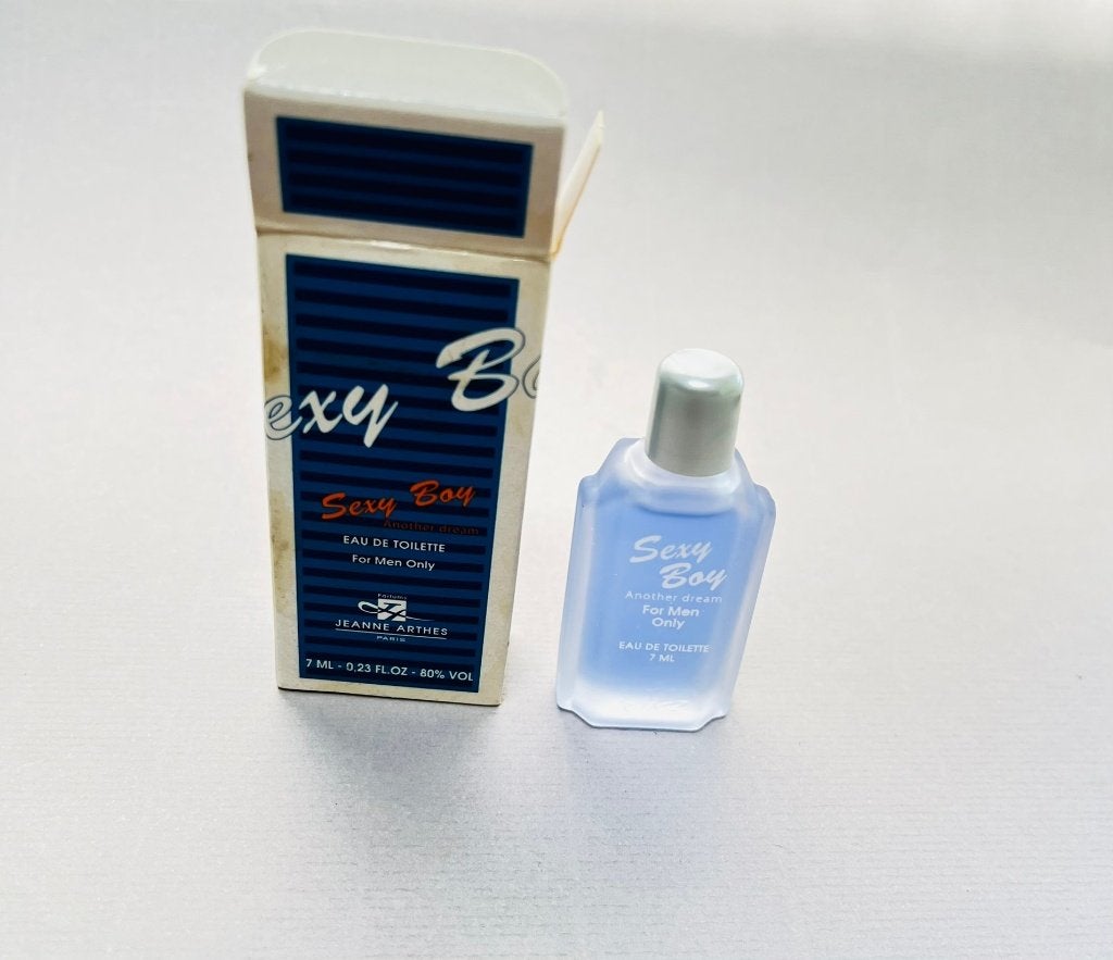 Jeanne Arthes Sexy Boy Eau de Toilette Miniatuur 7 ml, Ophalen of Verzenden, Nieuw, Miniatuur, Gevuld