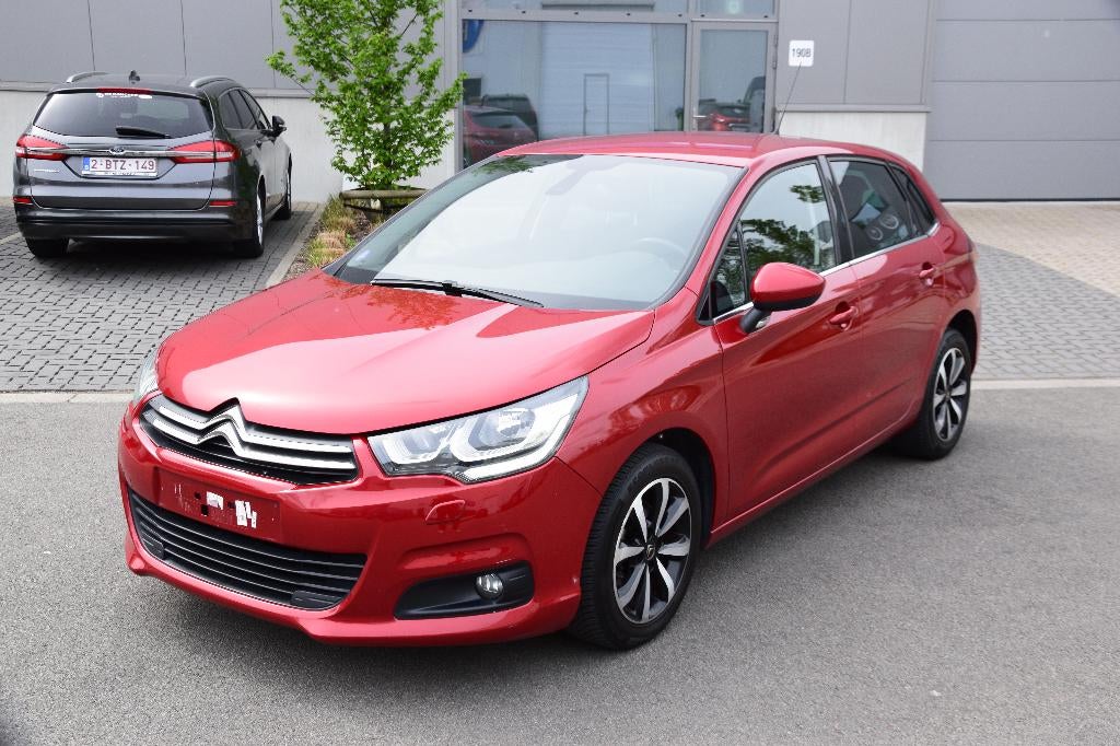 Citroen C4 1.2 PureTech Shine S, Autos, Rouge, Achat, Euro 6, Entreprise