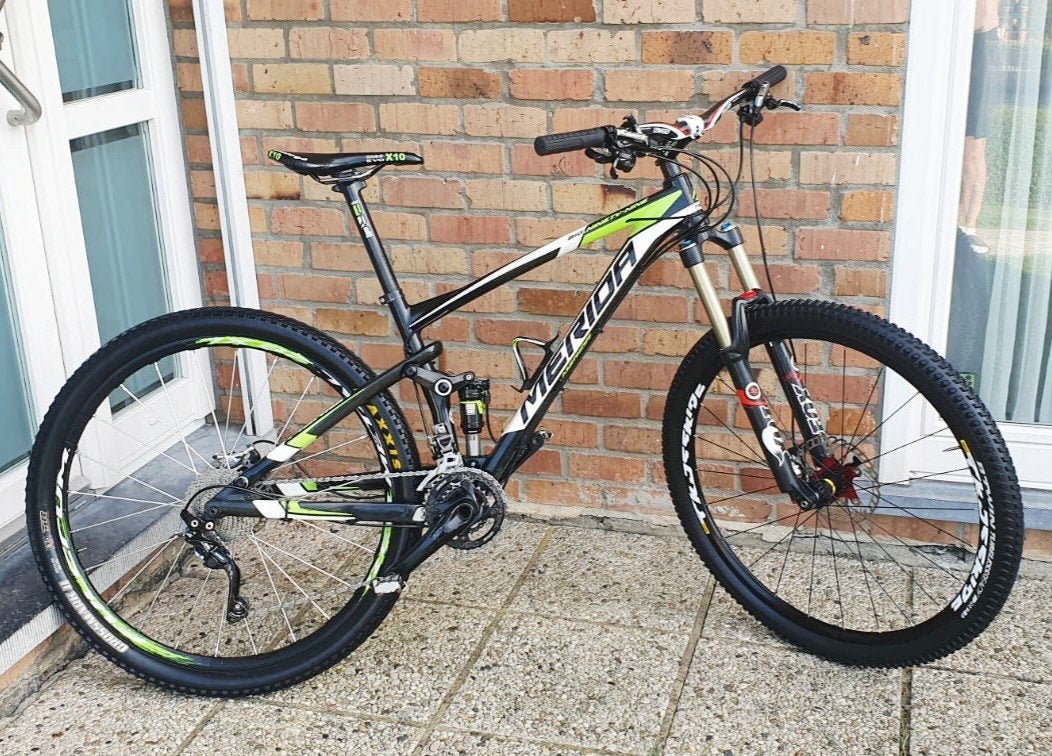 VTT Merida  "Full suspendu carbone", Vélos & Vélomoteurs, Enlèvement