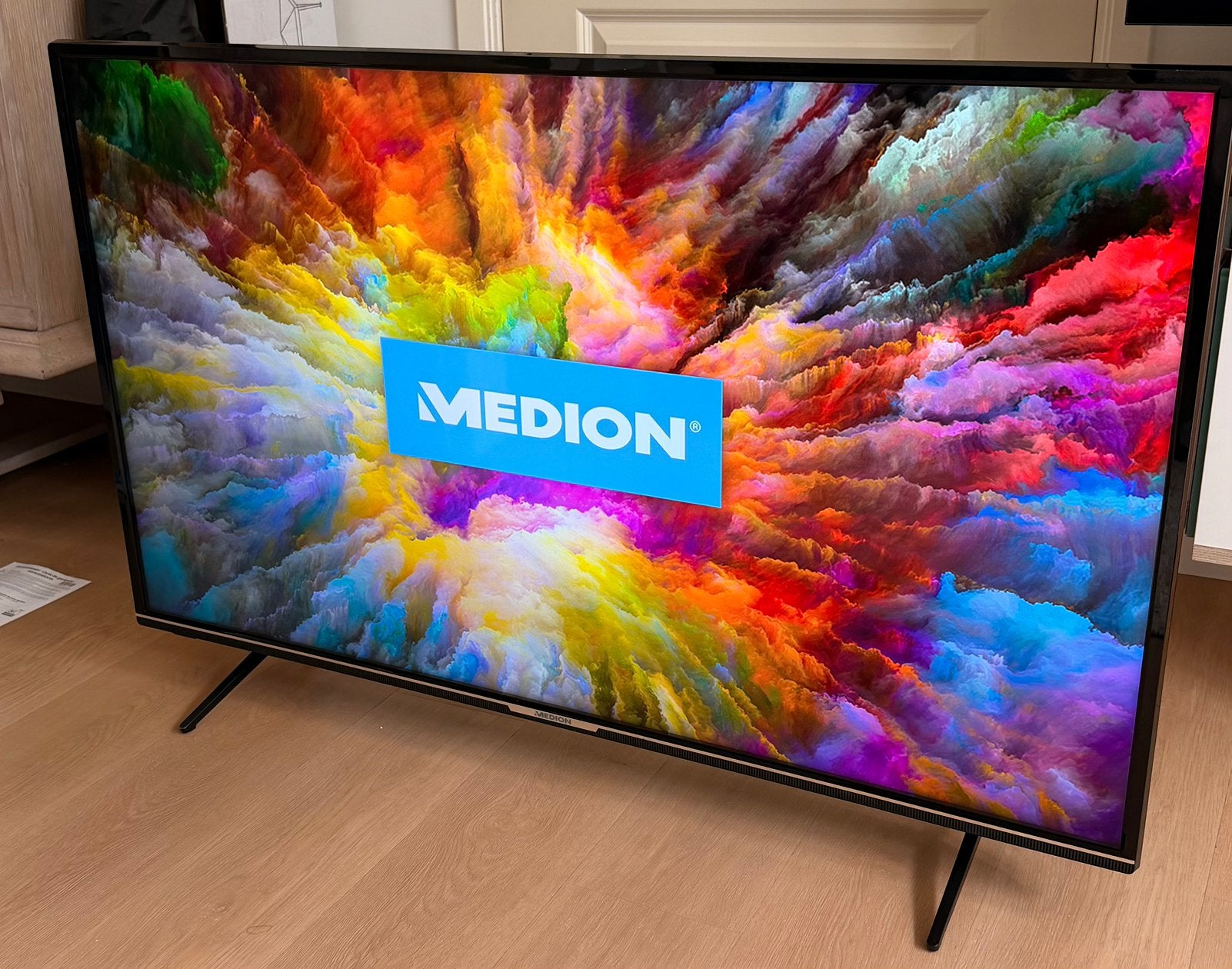 Téléviseur intelligent Medion 4K Ultra HD HDR 50 pouces, TV, Hi-fi & Vidéo, Télévisions, Enlèvement, Comme neuf, LCD