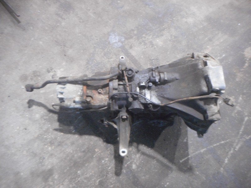 VERSNELLINGSBAK Audi 100 (C3) (01-1982/07-1991) (3u02112), Auto-onderdelen, Info@audi.de, Audi, Audi AG, Gebruikt
