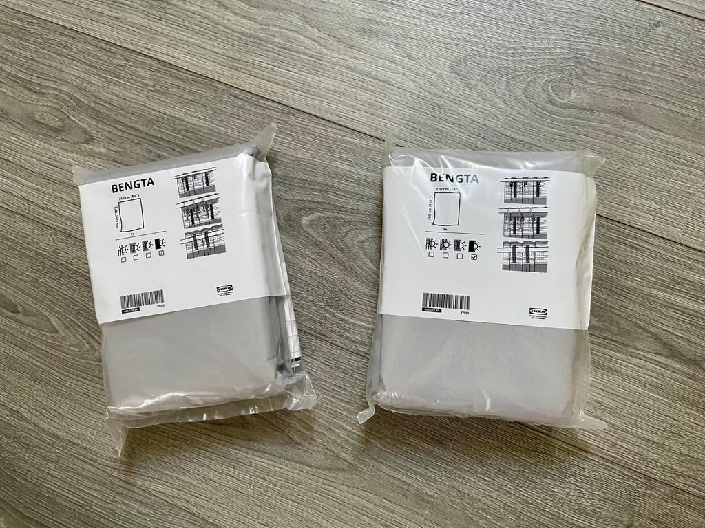 2 verduisterende gordijnen Bengta van Ikea, Ophalen, Nieuw