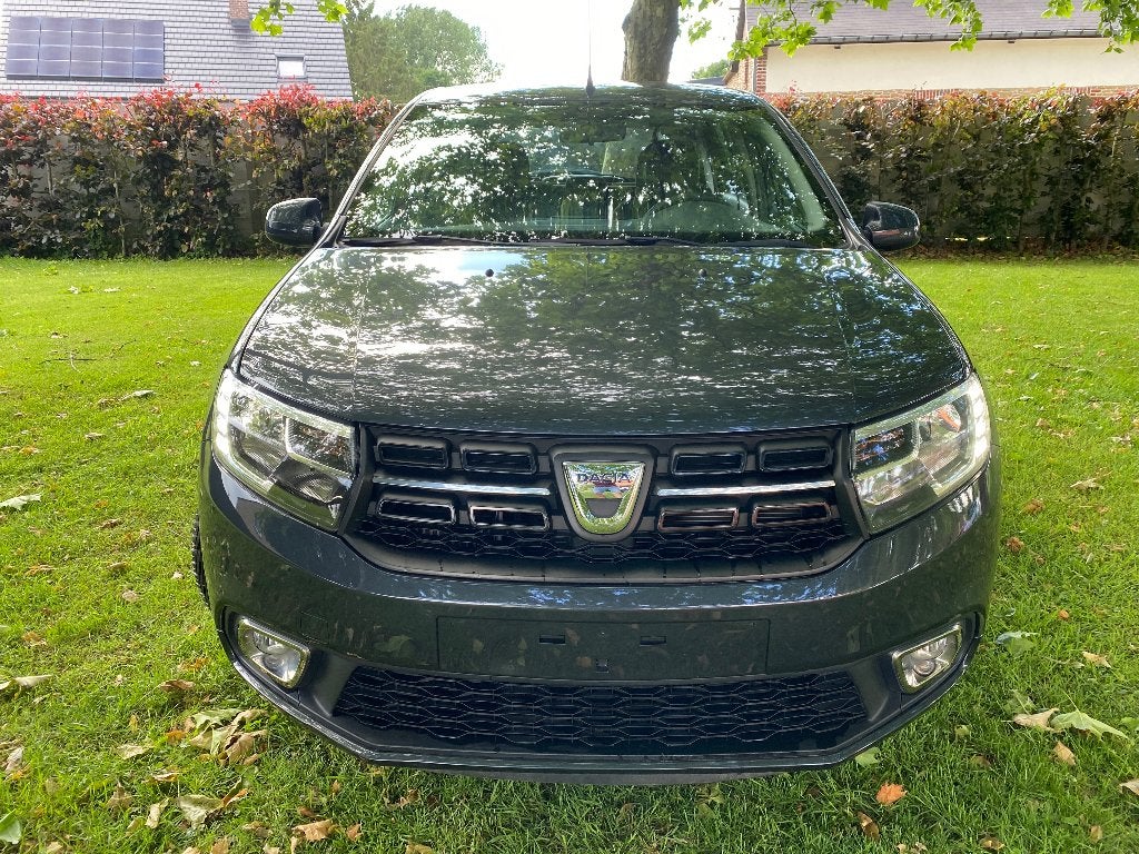Dacia sandero 1.5dci EURO6 1er prop 37000 km neuve, Autos, Achat, Euro 6, Entreprise, Boîte manuelle