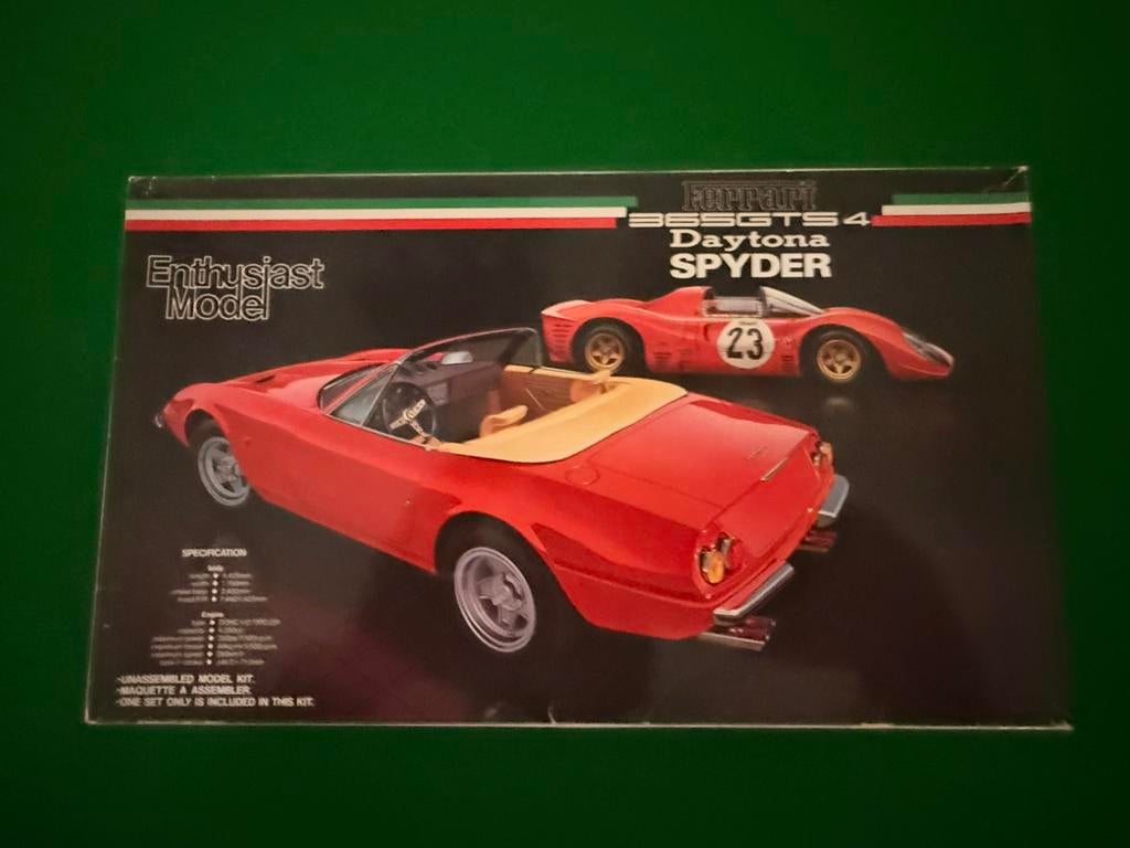 Ferrari Daytona Spider Fujimi 1/24, Ophalen, Zo goed als nieuw, Auto, Fujimi