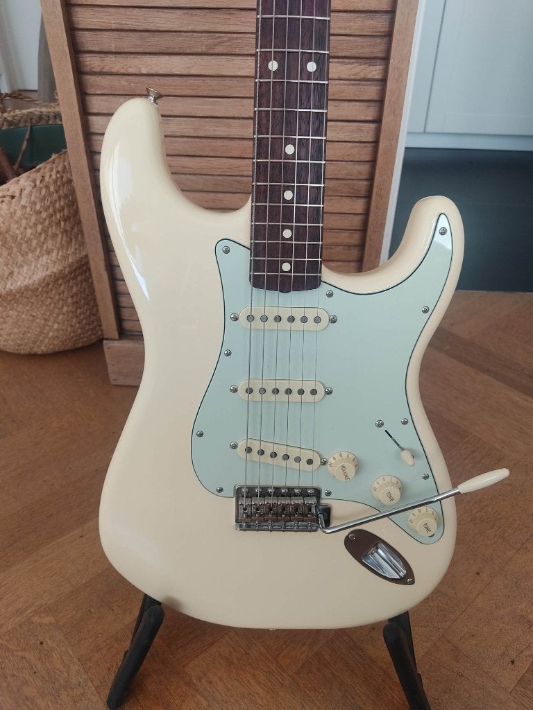 Fender Stratocaster 60s Vintera II - Olympic White, Enlèvement, Comme neuf, Solid body, Fender