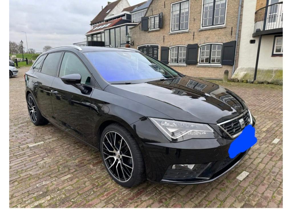 SEAT Leon ST 1.0 EcoTSI, Autos, Achat, Leon, Capteur de lumière, Électrique