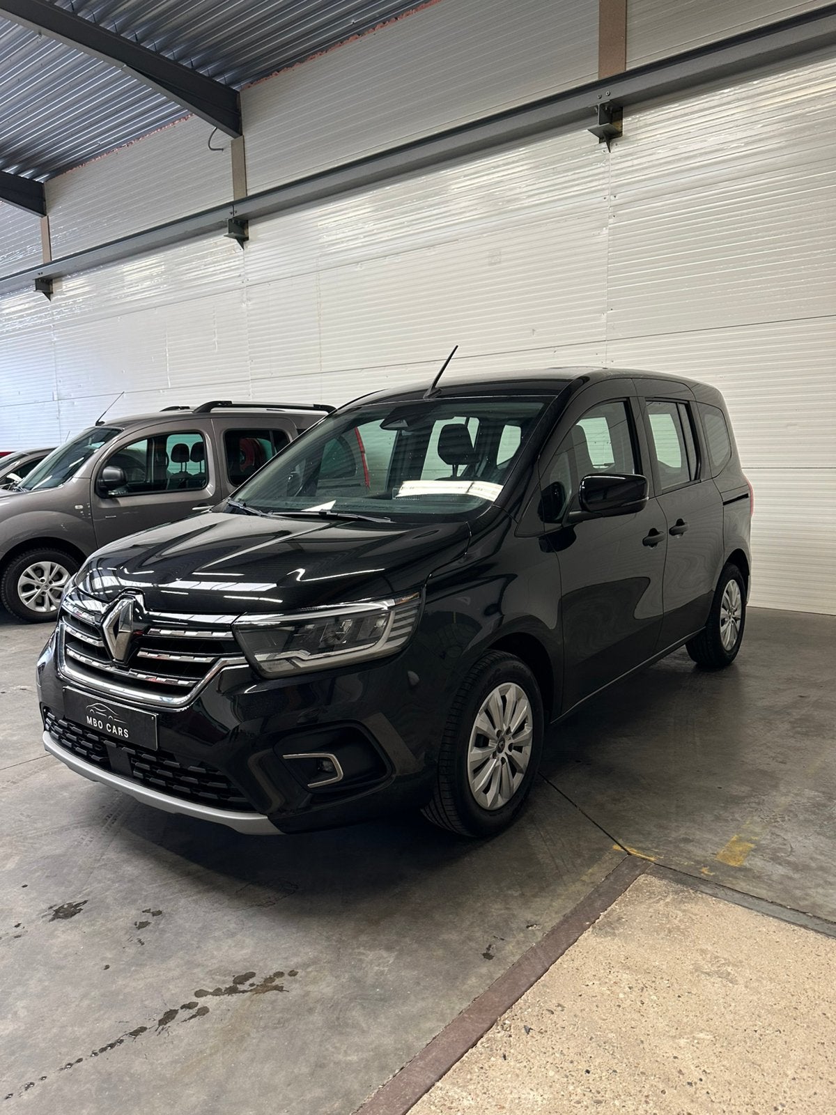 Renault Kangoo 1.3TCE | NAVIGATION, CROISIÈRE, ASSISTANCE,.., 144 g/km, Achat, Euro 6, Entreprise