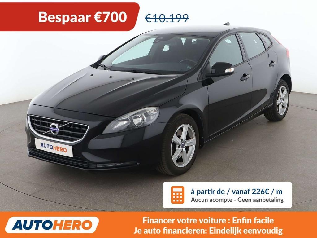 Volvo V40 2.0 D2 Kinetic (année de construction 2015), Autos, Volvo, Boîte manuelle, Noir, 5 portes, Tissu