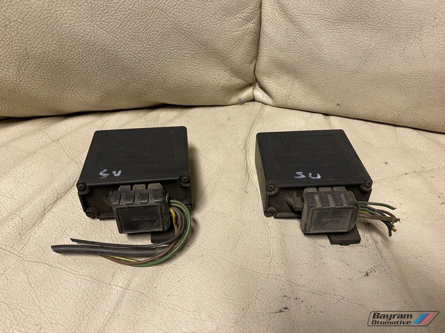 Bmw E30 324d 324td inpuls relais 2241190 3-serie control rel, -, Utilisé, -, Enlèvement ou Envoi
