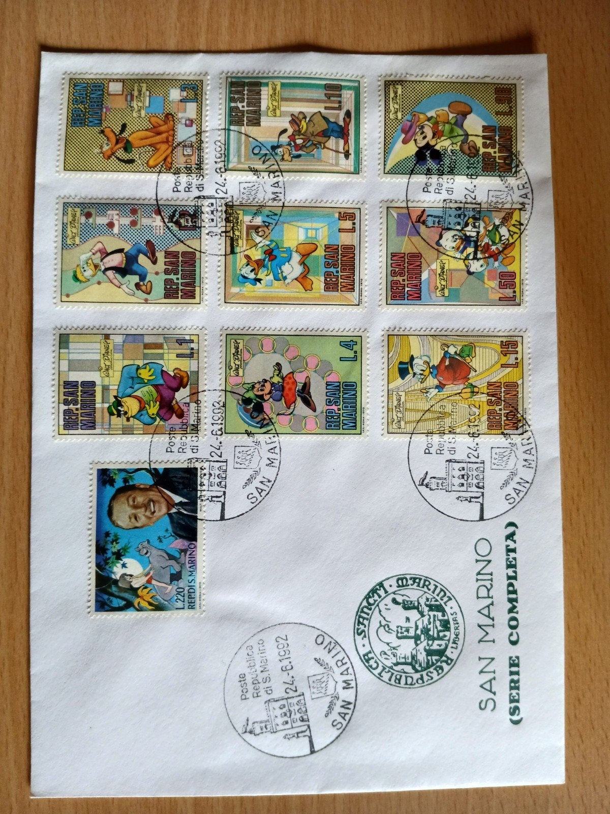 Postzegelreeks met disnyfiguren van 1992 San Marino, Postzegels en Munten, Ophalen